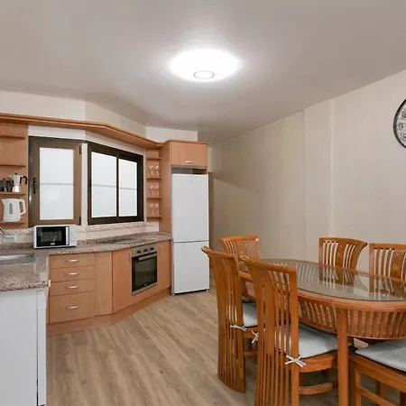 Cozy In Classic Style * プラヤ・デ・サン・ファン